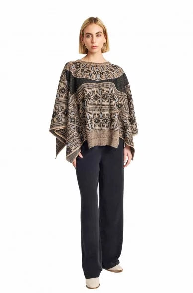 Alpaka Poncho WIDE aus 100% Baby Alpaka - Alpakawolletraum.com