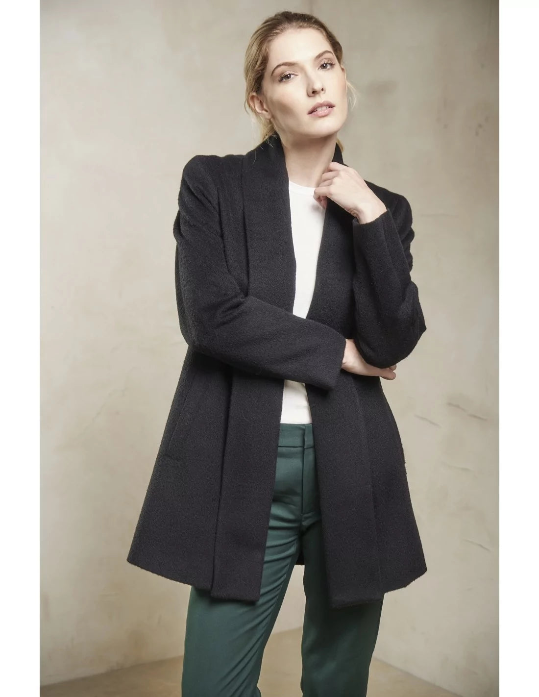 Kurz-Mantel SHORT SWING Alpaka Schal-Kragen Coat KUNA Essentials - Alpakawolletraum.com