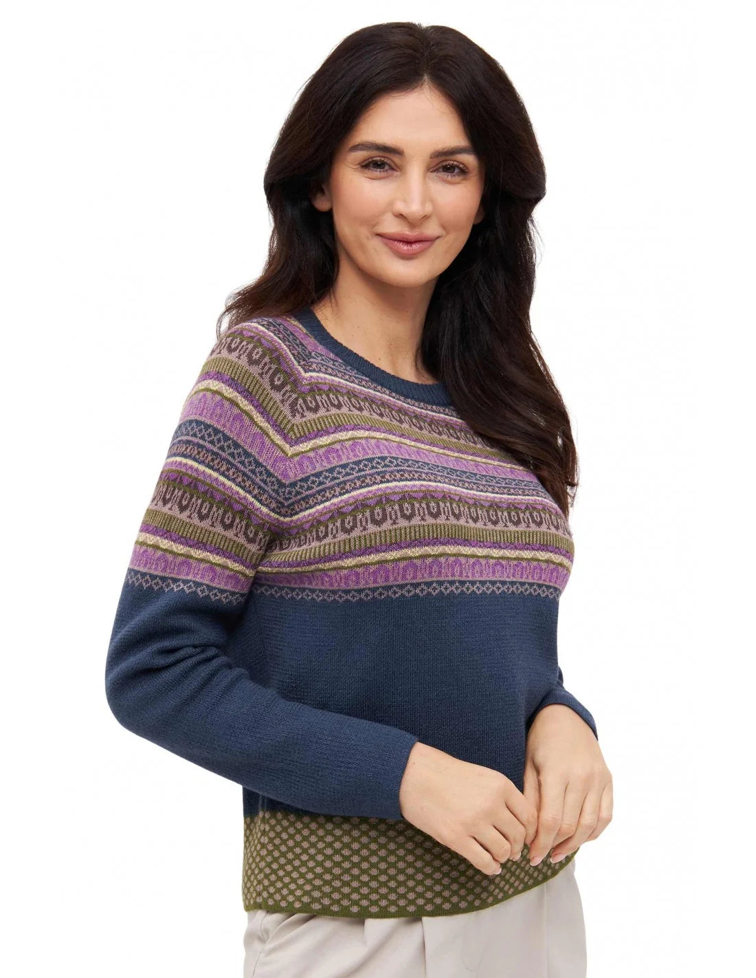 Detailansicht Jacquard-Muster des nachhaltigen Baby Alpaka Pullovers COLORES ANDEN