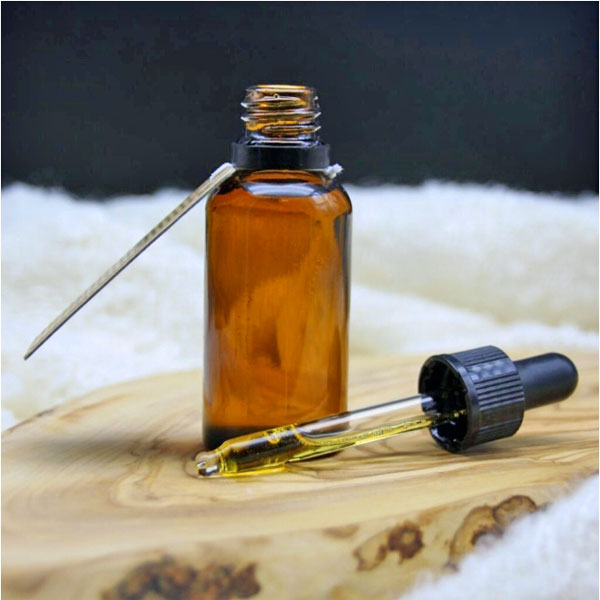 Edles Bartöl „Louis“ mit Arganöl, Jojobaöl & Sanddornfruchtfleischöl – natürliche Pflege für geschmeidigen, gesunden Bart.