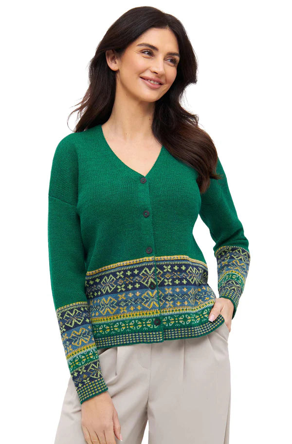Alpaka Strickjacke Damen COLORES ANDEN – Limited Edition Baby Alpaka Cardigan mit Fair-Isle-Muster in Smaragdgrün