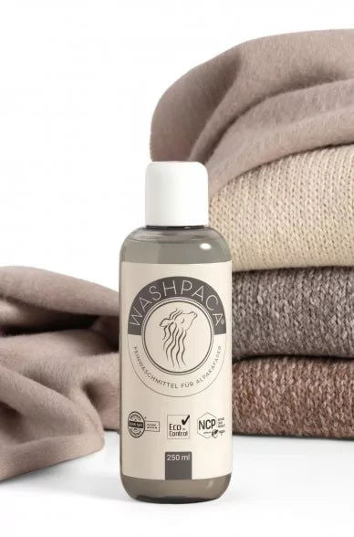 washpaca® 250 ml Bio-Feinwaschmittel für Alpaka- und Wollfasern - Alpakawolletraum.com