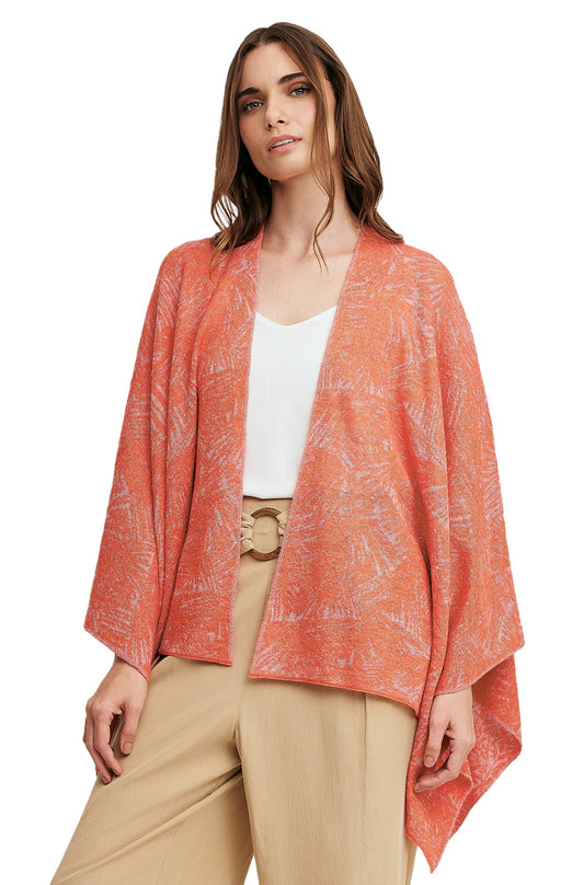 wendbares Alpaka Cape WAIKIKI aus Baby Alpaka & Seide - Alpakawolletraum.com